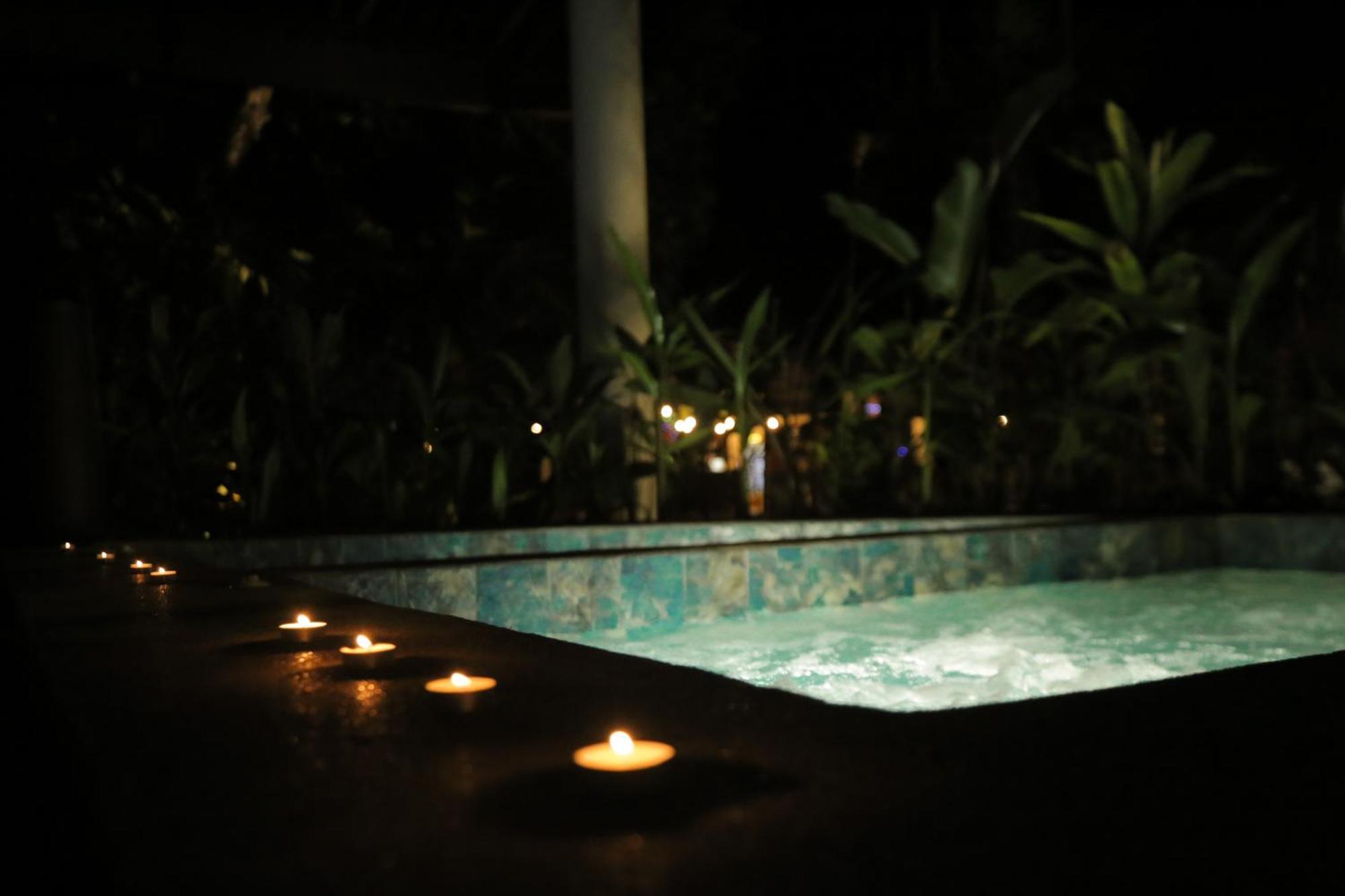Aninga Lodge Tortuguero Buitenkant foto